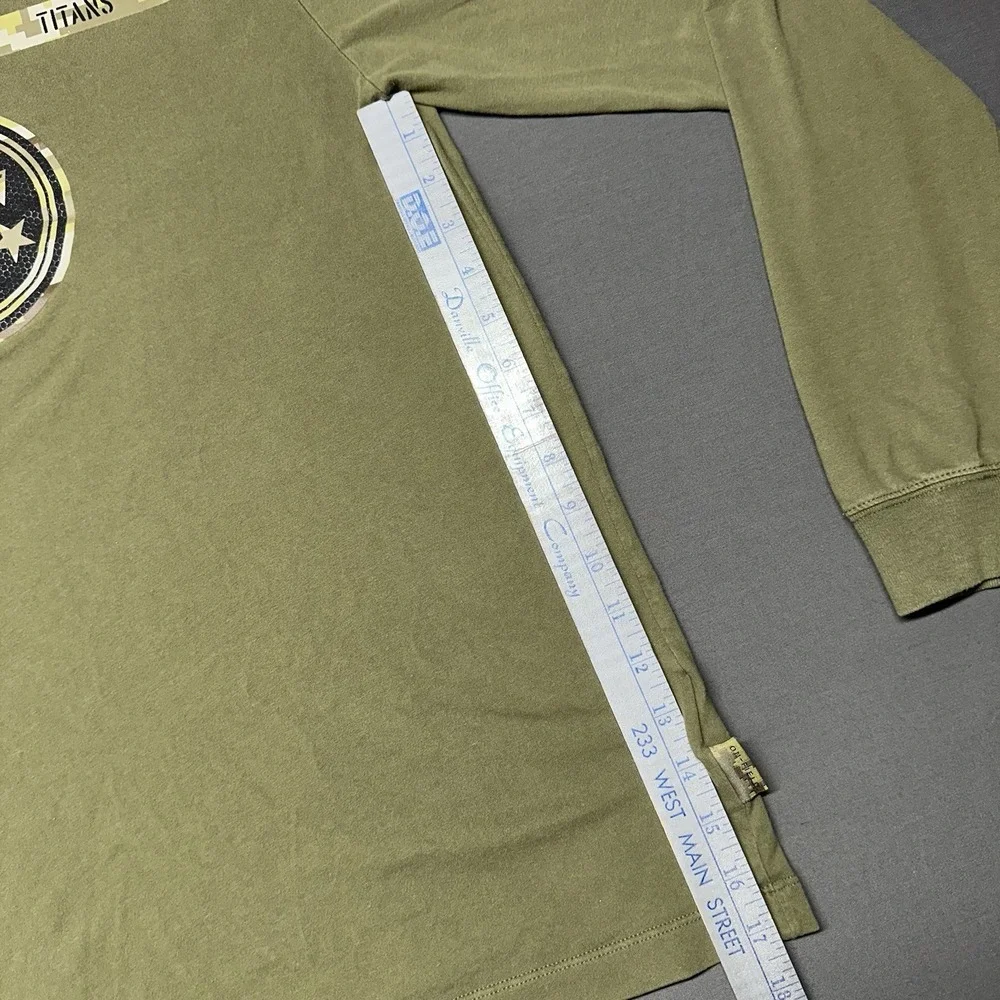 Tennessee Titans Nike Salute to Service Long Sleeve Shirt - Men's Medium - Olive